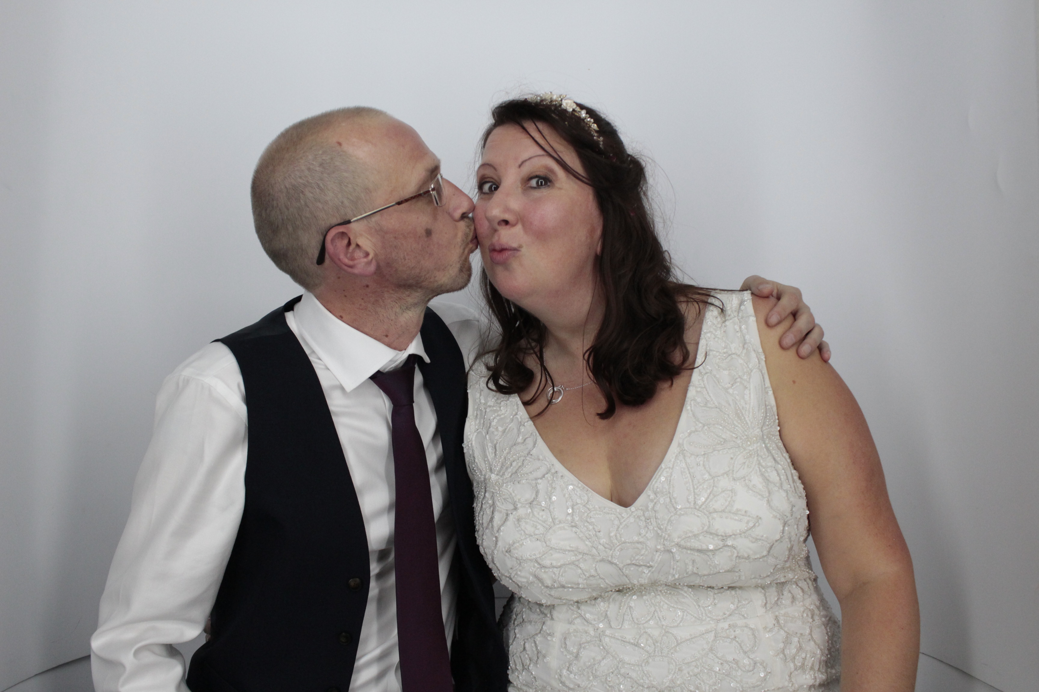 Andrew and Lynsey's Wedding | View more photos from the event at gallery.myphotoboothexperience.co.uk/u/MyPhotoBoothExperienceLtd/Andrew-and-Lynseys-Wedding
